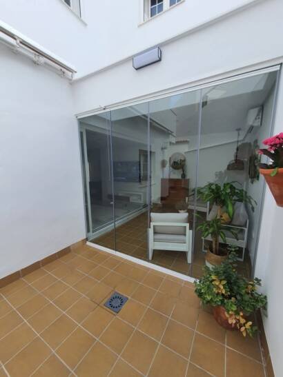 Gallery item